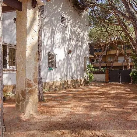 Holiday home Bonita Casa Con Jardin En Platja Daro Platja d'Aro