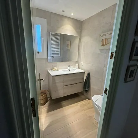 بيت للعطل Bonita Casa Con Jardin En Platja Daro بلاتجا ذارو